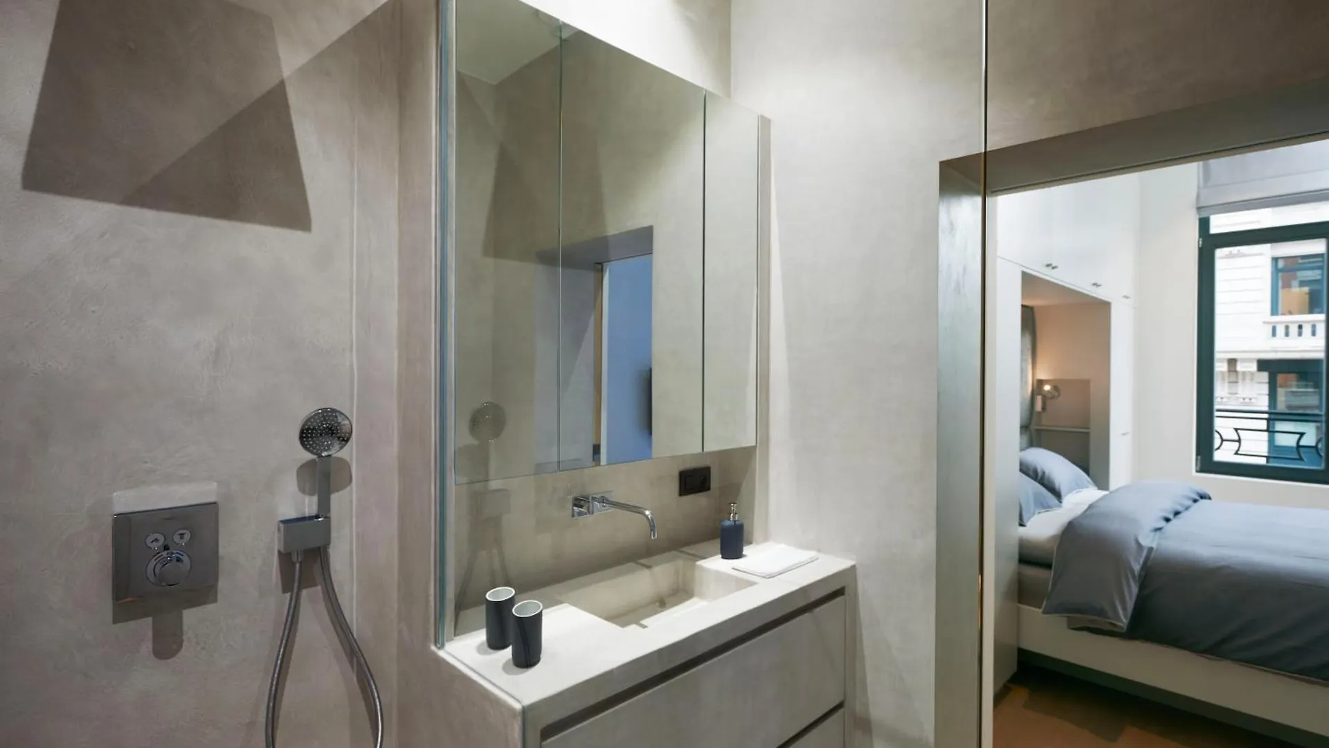 Brussels Splendor Suites 0*,