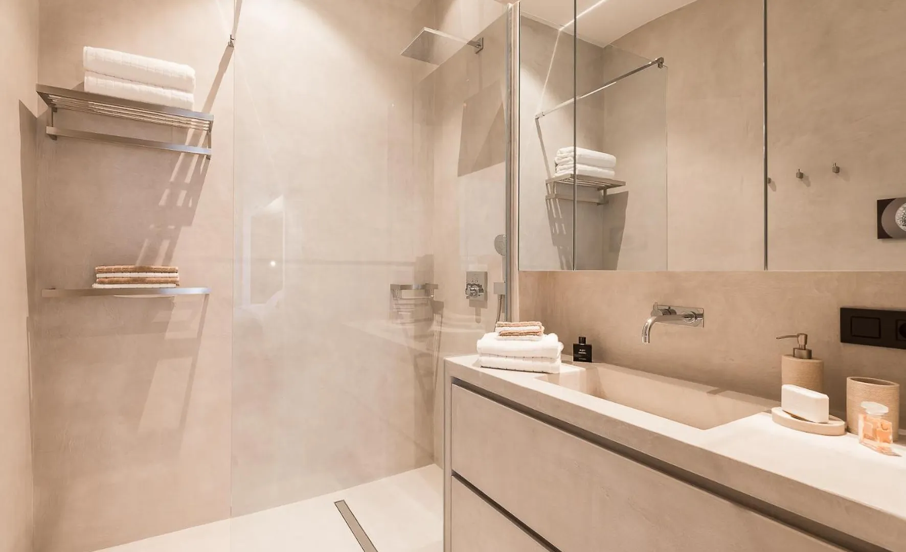 Brussels Splendor Suites